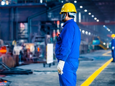 Setor de m�quinas caminha para 4� ano de retra��o